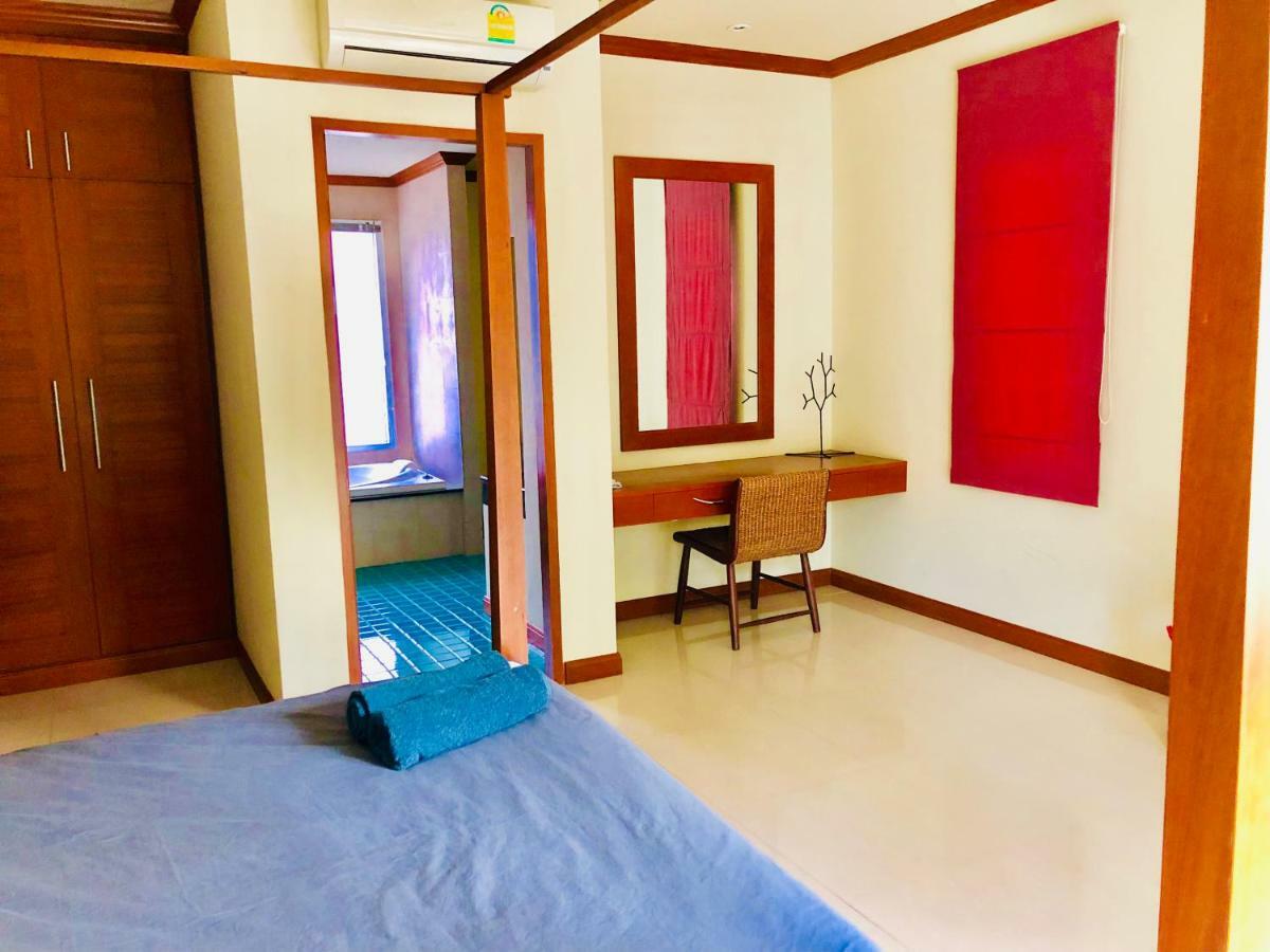 Karon Pool Villa 卡伦3卧泳池别墅 Buitenkant foto