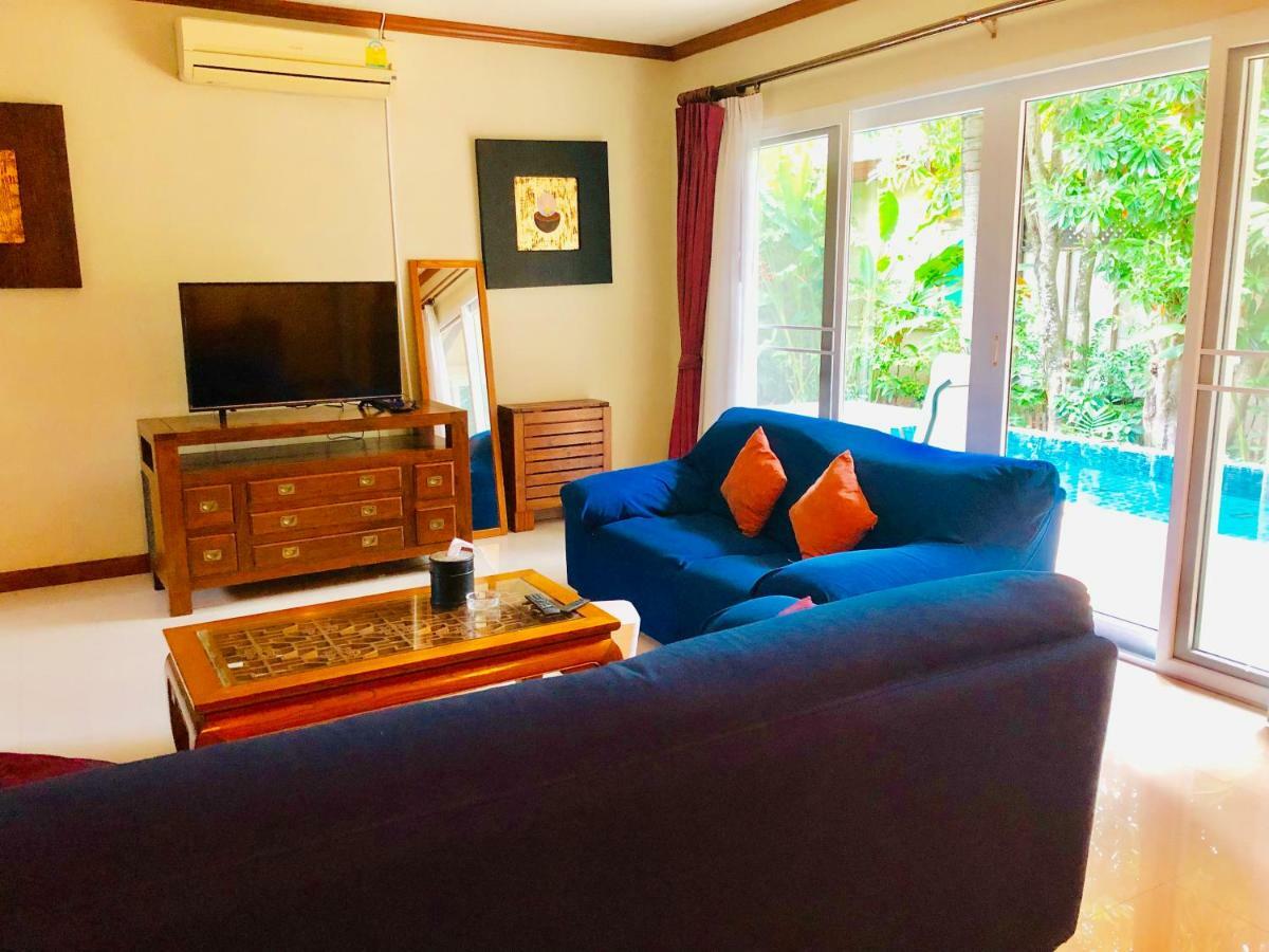 Karon Pool Villa 卡伦3卧泳池别墅 Buitenkant foto