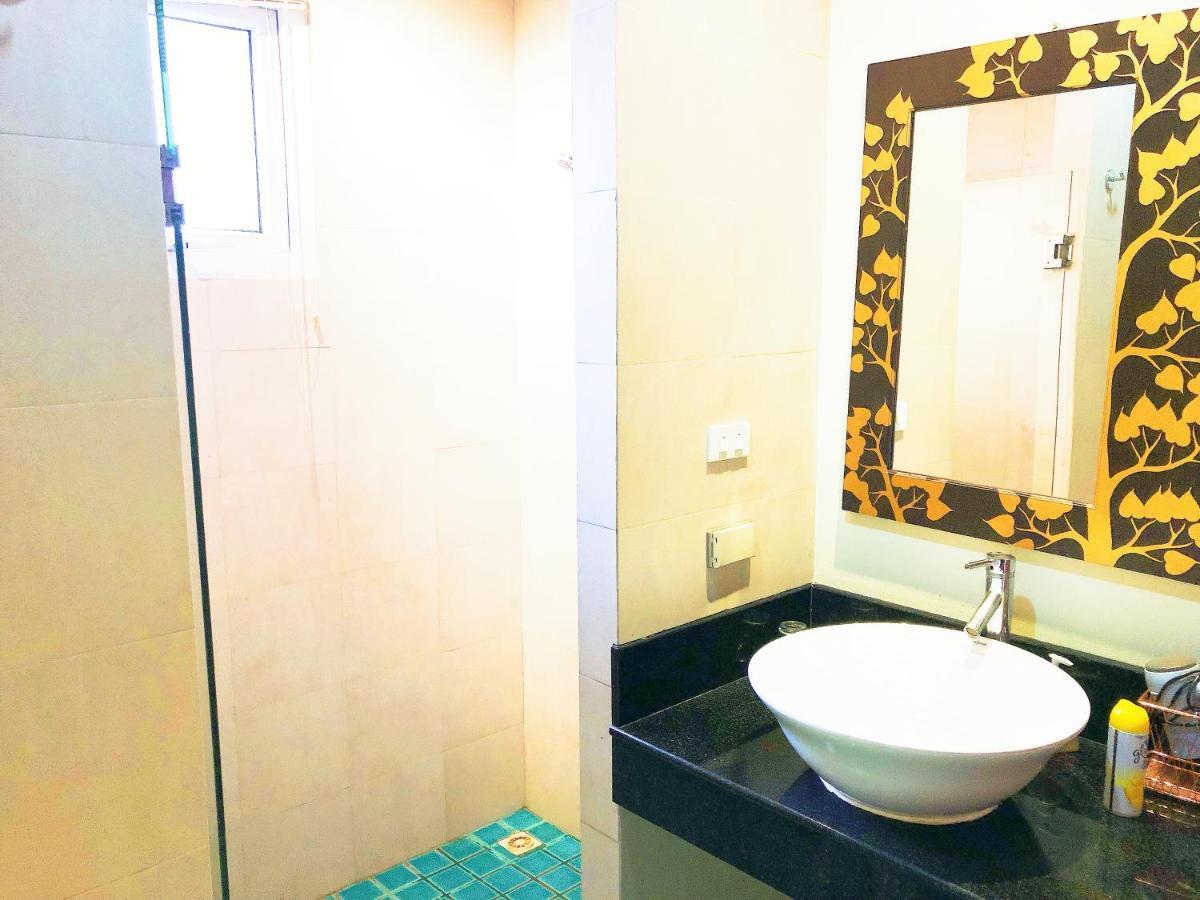Karon Pool Villa 卡伦3卧泳池别墅 Buitenkant foto